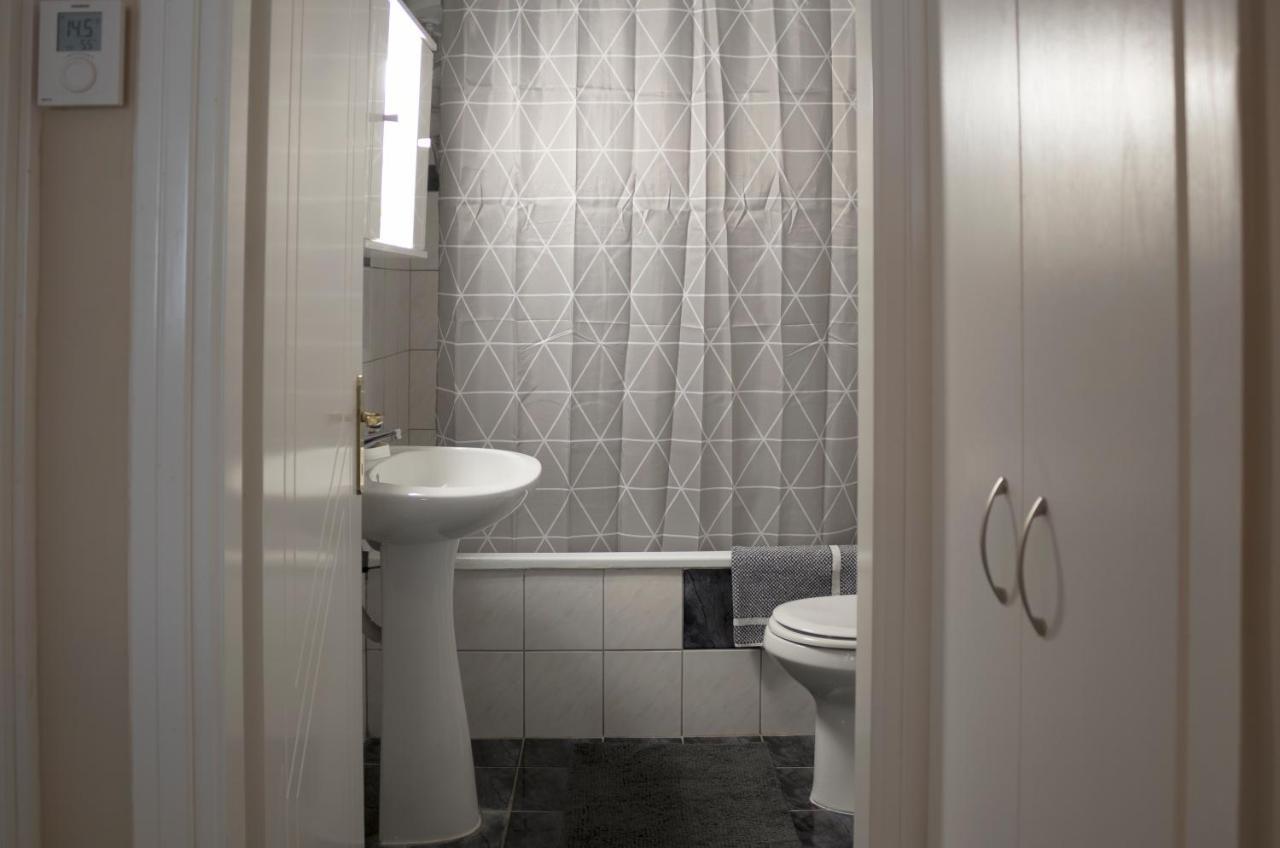Silene Luxury Apartment Nea Peramos  Ngoại thất bức ảnh